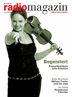 radio magzin cover mit Julia Schrder